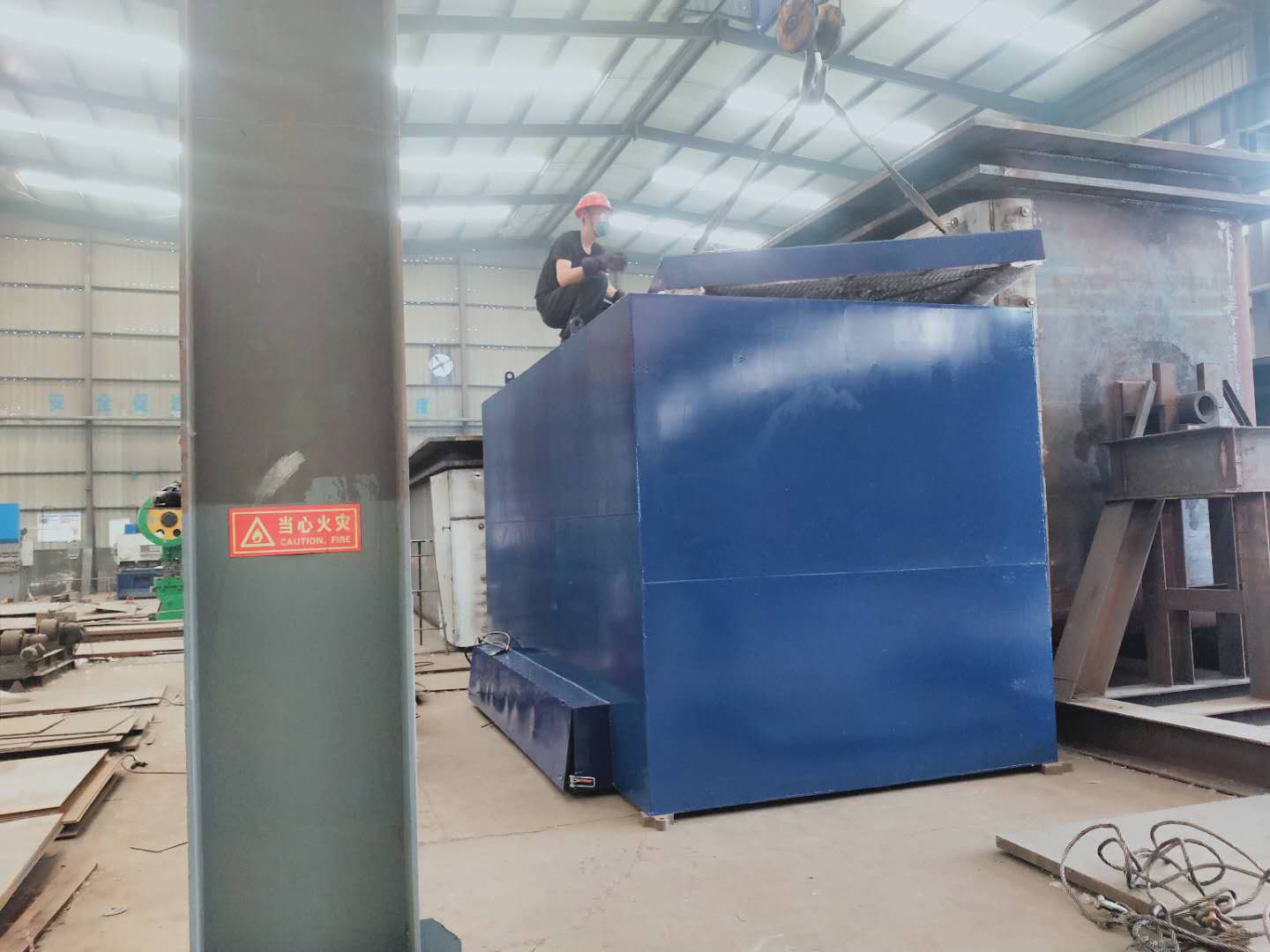 安全可靠鋅液保溫罐，確保生產過程穩定運行